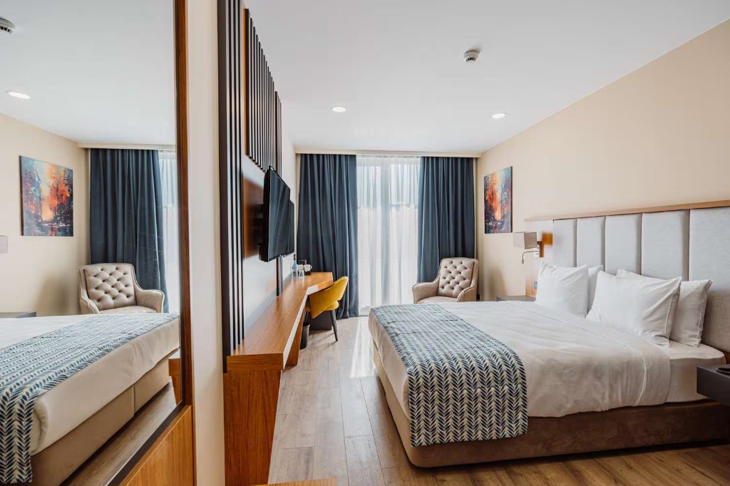 Best Western Plus Batumi - Room